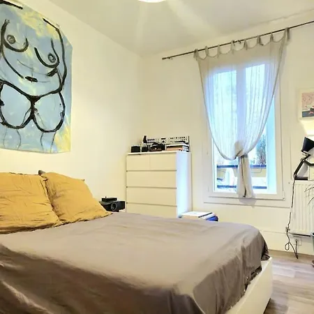 Casa Con Giardino * Pantin